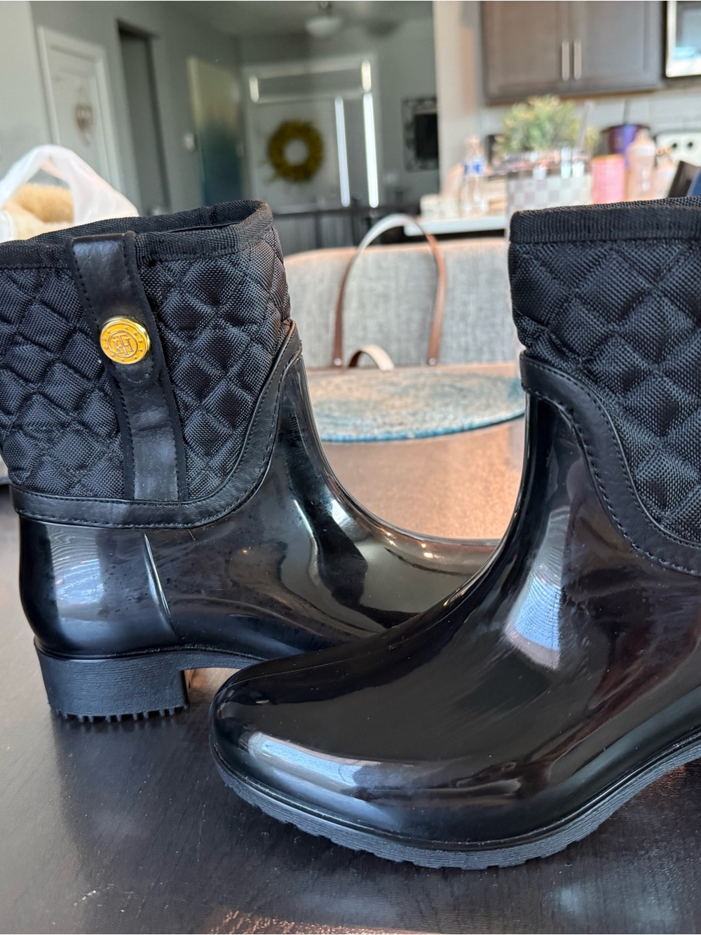 Tommy Hilfiger Black Quilted Gloss Rain Ankle Boots with Gold Accent